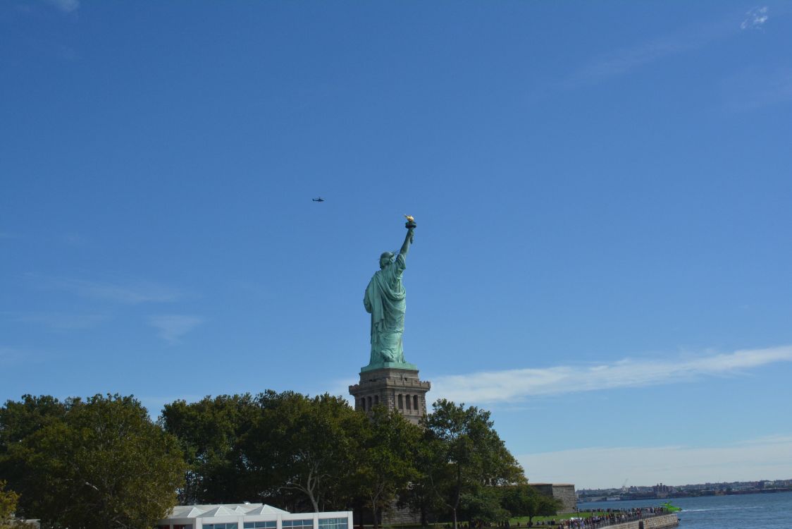 ニューヨーク旅行33 自由の女神が建つリバティ島へ向かう Dora S Funny Life 楽しい旅とグルメな話 他