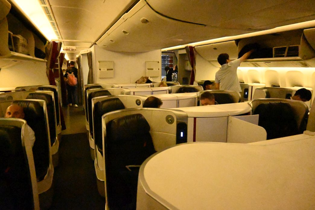 エールフランス航空ファーストクラス ちがい アメニティポーチ エールフランス航空ファーストクラス ちがい アメニティポーチ