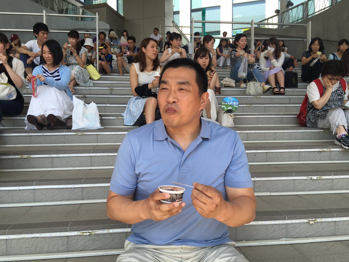 山本昌さん アイスを食べる ドラドラ ドラゴンズ