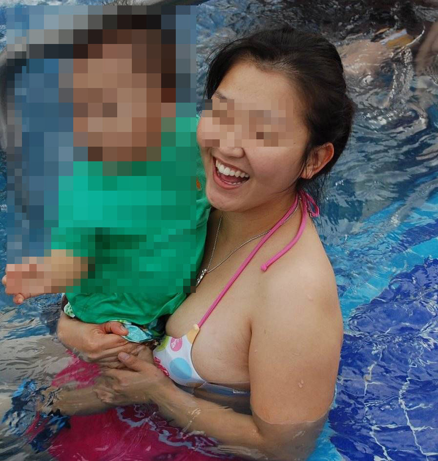 ママ　水着　盗撮 若いママ（お母さん）盗撮風エロ画像 : 大人の世界