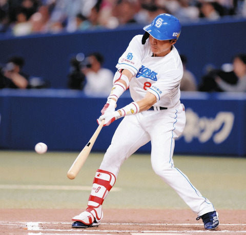 【祝】大島洋平、OB荒木雅博さん越え！代打で内野安打を放ち通算2046安打！球団歴代単独4位に