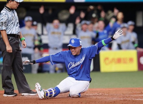 【オールスター】中日・岡林勇希、走って走って"実質ランニングホームラン"で敢闘選手賞！！