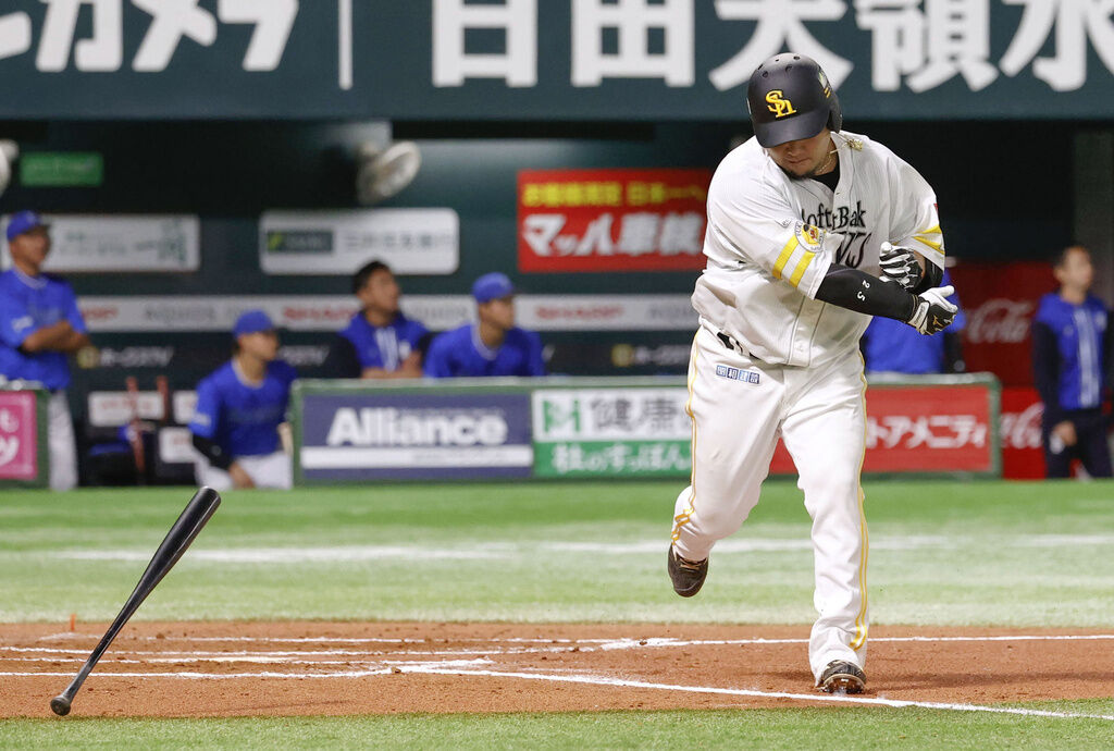 山川穂高.199(161-32) 8本 24打点 47三振 17四死球 OPS.645←これ
