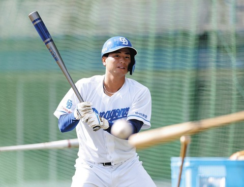 【中日】石伊雄太、秋季キャンプは朝から晩まで野球漬け！！