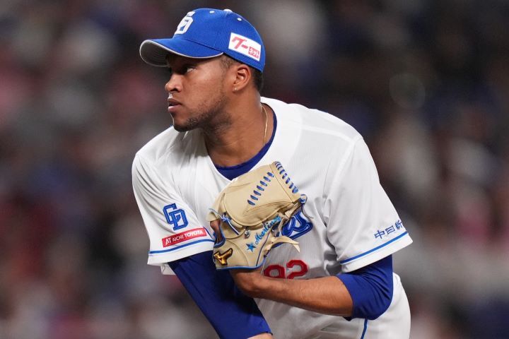【悲報】DeNAが中日守護神・マルティネスの獲得調査加速！！！