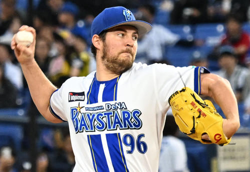 【朗報】DeNAクビのバウアーさん、日本球界復帰も視野！！