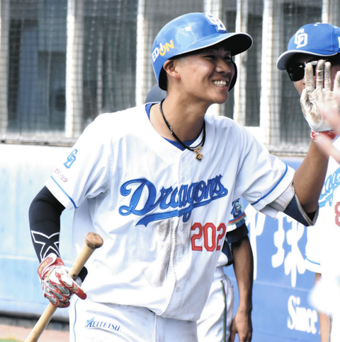 【2軍】中村奈一輝、矢場とんとの練習試合でプロ1号2ラン