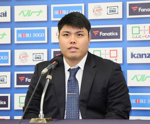 【悲報】西武ライオンズ「平良にこのまま出て行かれるのは癪だなぁ...せや！」