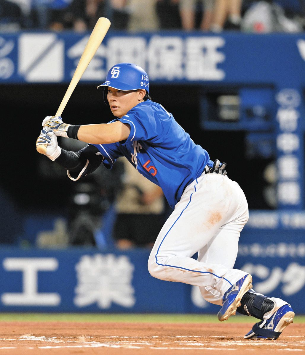 DeNA・ケイから放った外角変化球を捉えた村松開人の鮮やかなタイムリー！