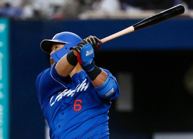 【悲報】中田翔、打率.221 OPS.576・・・