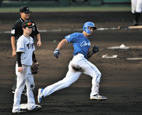 ボスラー、５試合連続ヒットで来日初の三塁打！！スイングの修正が実を結ぶ！