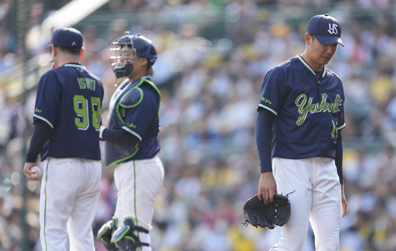 【悲報】ヤクルト高津監督、奥川について「ファームです。」