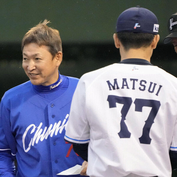 【議論】中日ファン「西武よりマシ」西武ファン「中日よりマシ」