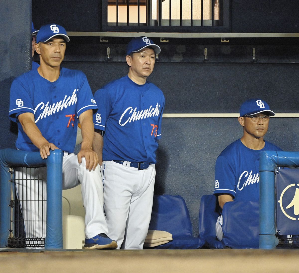 立浪監督、涌井の熱中症を心配「時間をおいて回復させる必要がある」