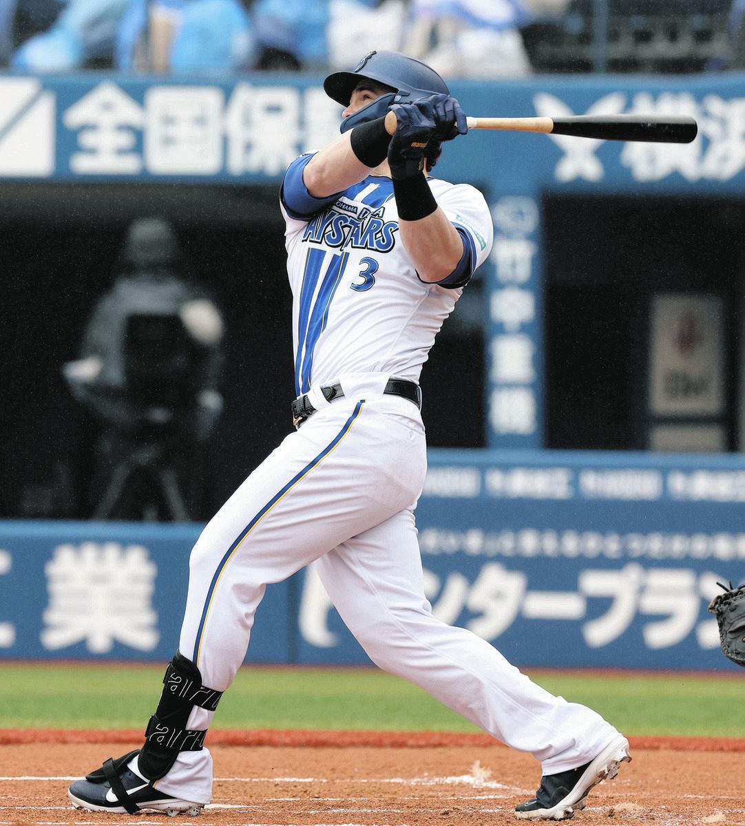 DeNA 4番オースティン .226 2本 12点 併殺6 OPS.663←これ