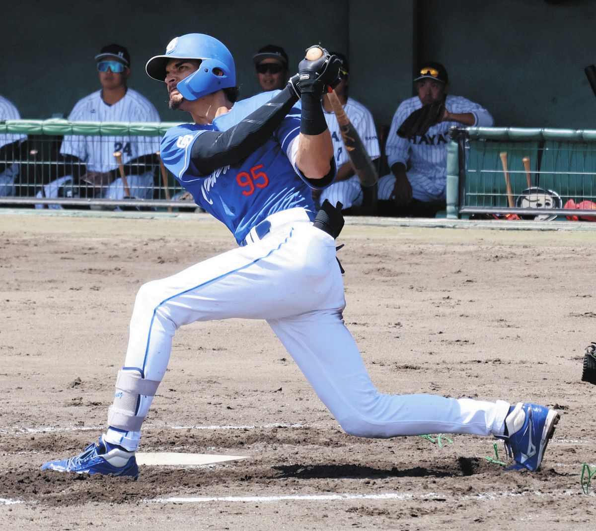 井上2軍監督、ロドリゲスの打撃成長を評価「形になりつつあるかな」