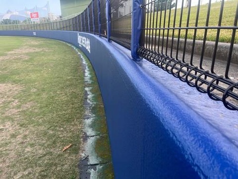 【中日】キャンプ地北谷のフェンス改修完了！激突の樋口「ありがたい」9700万円かけ安全性向上！！