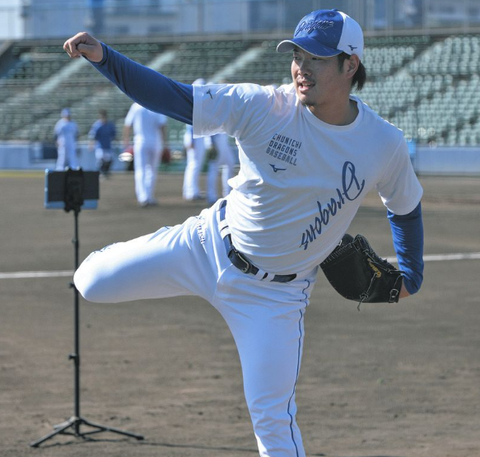 【中日】森博人、捕手立たせ傾斜から投球！「肘の状態を見て」復帰目指す！