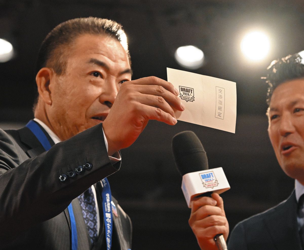 【悲報】中日・井上監督、お告げを受けていた…