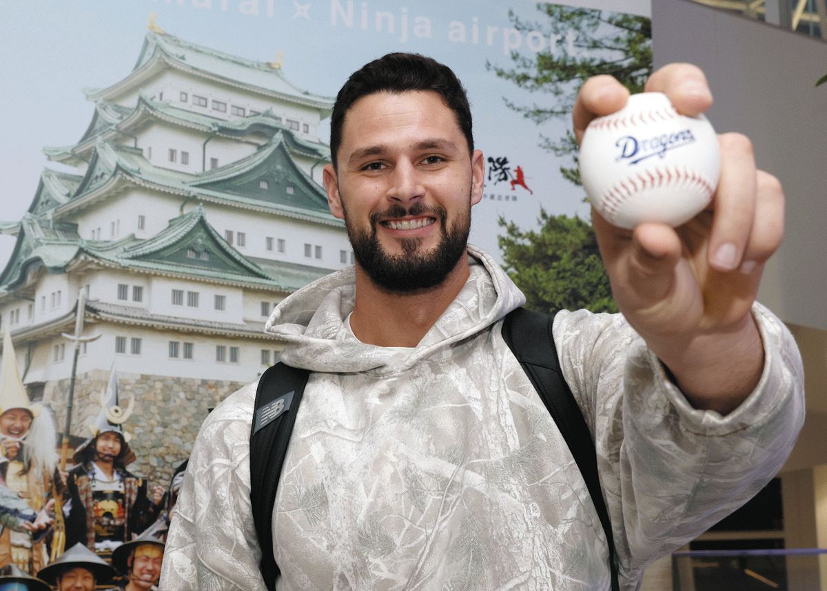【朗報】中日・大砲ボスラー（去年3A .303 31 110 ops.944）来日！！