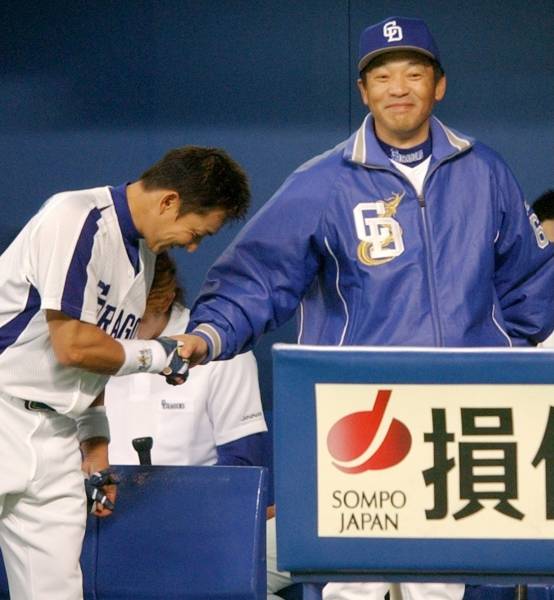 【謎】立浪監督（6位6位5位）、観客動員で落合監督（1位2位1位2位3位2位1位1位）を超えてしまう