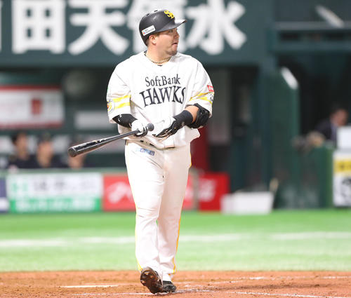 【悲報】ソフトバンク山川穂高が〝確信歩き〟で怠慢走塁「二度とそういうことはないようにします」]