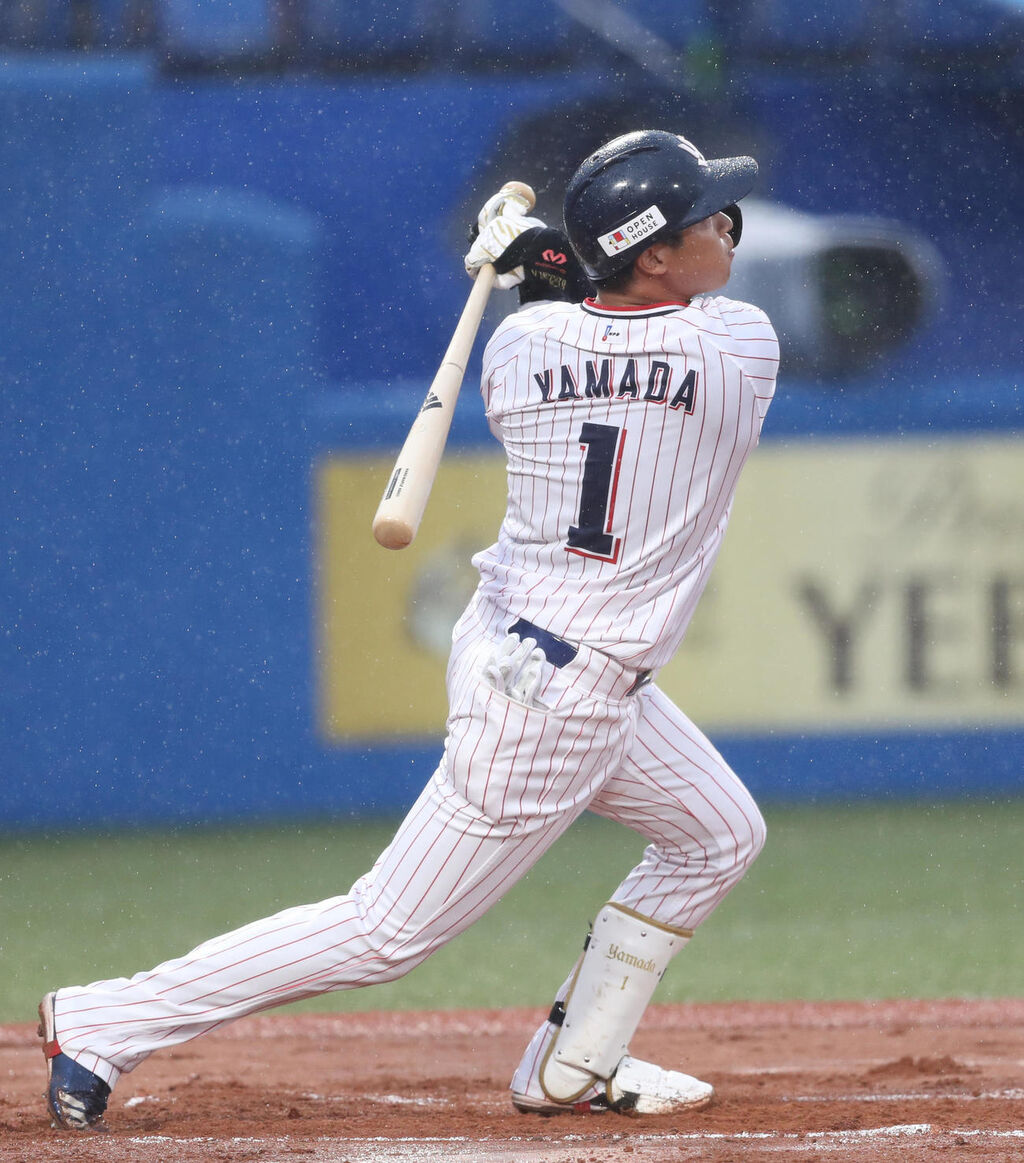 ヤクルト　山田哲人(31) .186 1本 OPS.489←これ