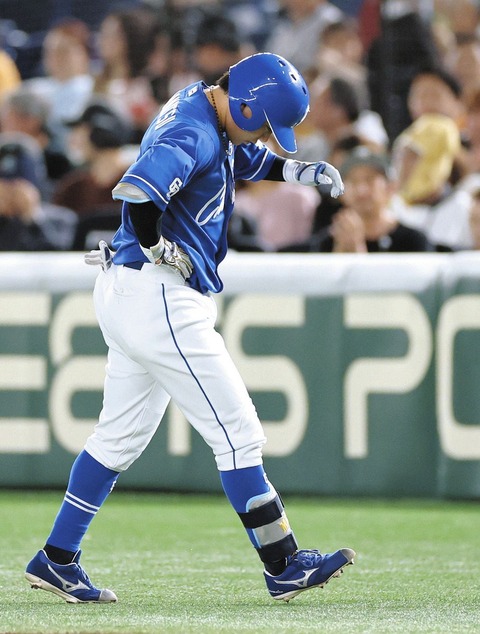 【悲報】中日・井上監督、負傷交代の村松開人は離脱の可能性を示唆