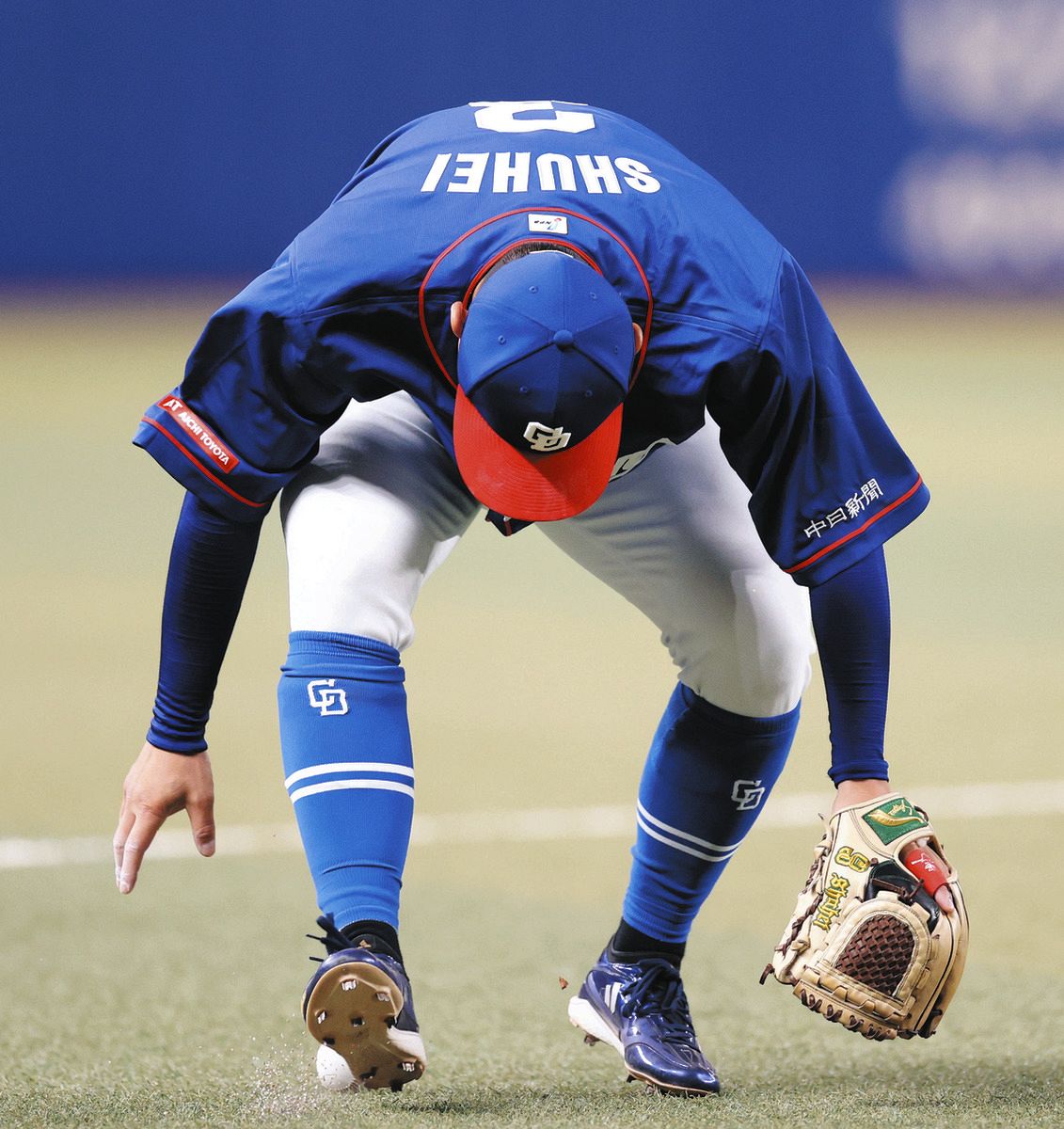 高橋周平の守備に荒木雅博がアドバイス！「もっと余裕を持つべき」との指摘