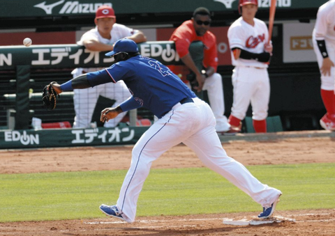 【悲報】OP戦4本塁打の中日サノーさん、打率.000（11-0）、タイムリーエラーｗｗｗ