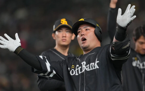 【疑問】ソフバンファンが山川を普通に受け入れてる理由