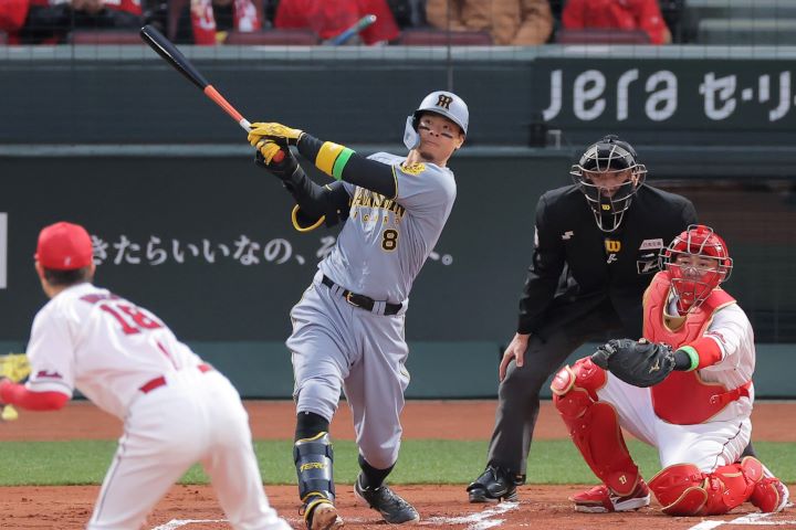 佐藤輝明(神) .284(109-31) 10本 28点 OPS ←これ