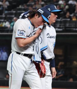 【悲報】西武今井、ドーム球場なのに熱中症で緊急降板