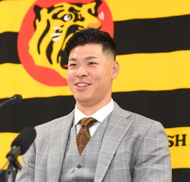 阪神・佐藤輝明　1600万→4200万→8500万→15000万→？