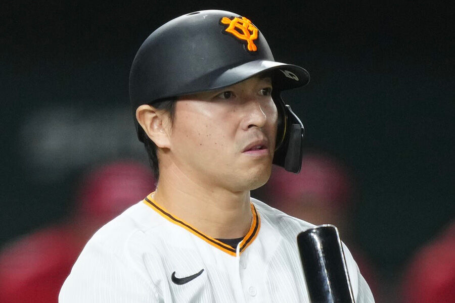 長野久義（39）通算1634試合　1509安打　打率.280　163本塁打　623打点←これ