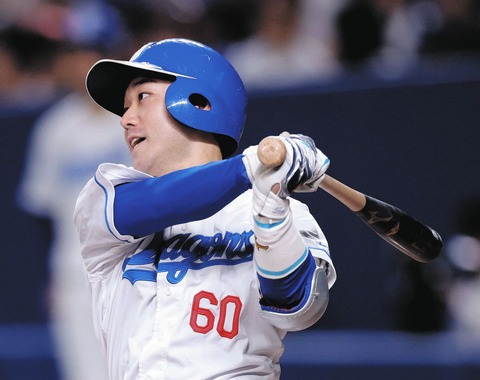 山本泰寛、2塁打含む猛打賞＆1塁へ気迫のヘッドスライディング！！