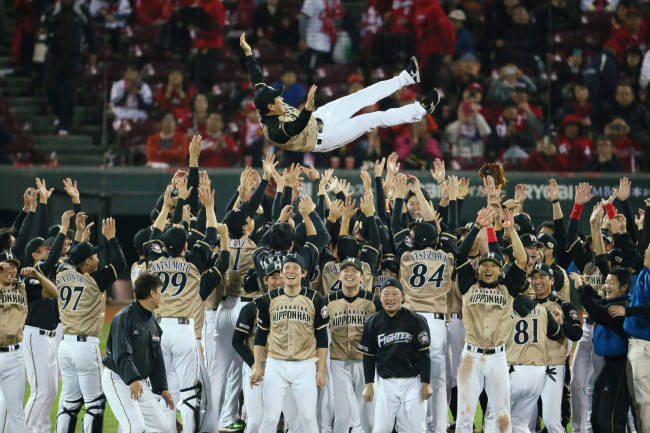 日ハム「最後に優勝したのは10年前です」←これ