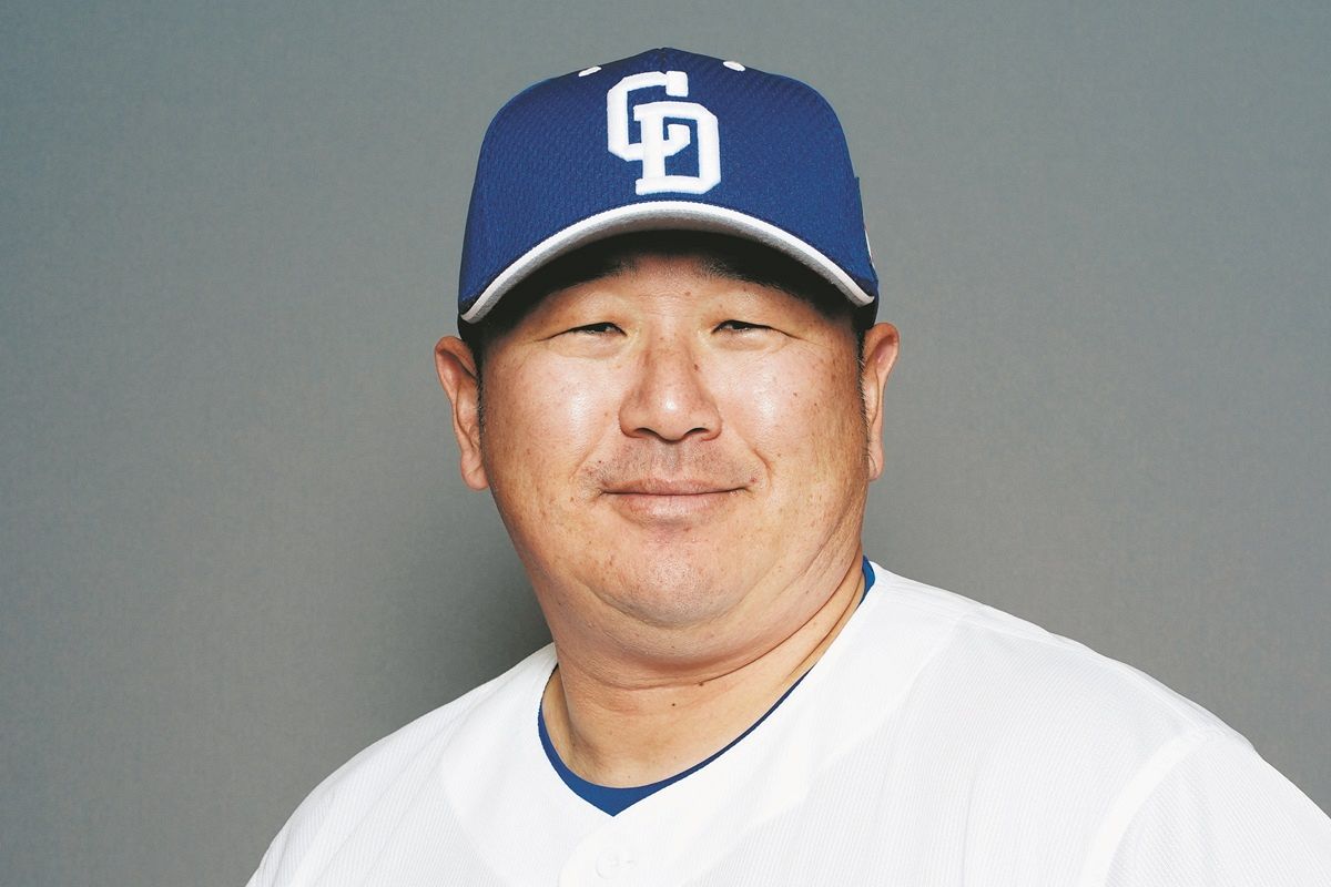 【悲報】中日の小山投手コーチ、オンラインカジノで警察のお世話に
