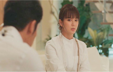 娘の顔は隠していました