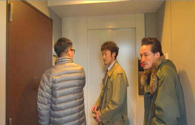 表札本名出すやつも珍しいな