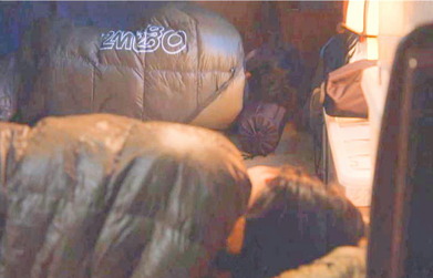 すいません、話せません