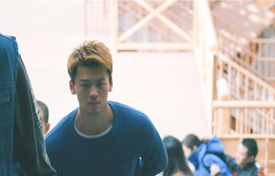 来美とすれ違う響