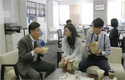 35室長は厚労の・顔色見て仕事しろって言うんですか