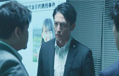 音声を盗聴します