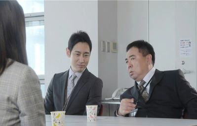 この人、本当にお前に社長賞取らせた伝説の派遣なの