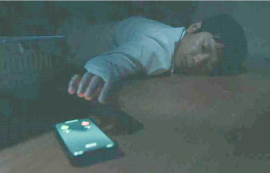 スマホがなっている