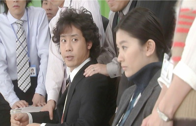 向こう30年。俺の前でホッチキスもてなくしてやる