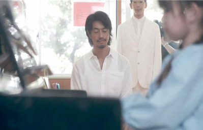 聞いているヘミングウェイ