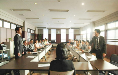 たつた一年で出せるわけないだろ