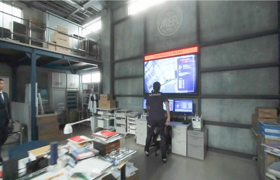 作業中のクレーンから鉄骨が落下する事故発生